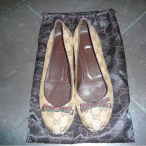 Gucci classic flat